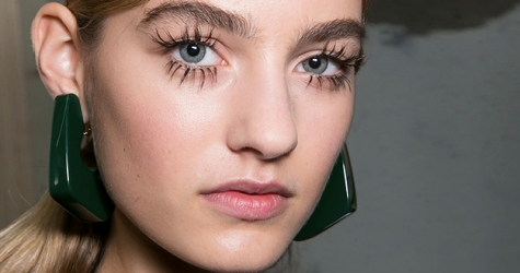 Салоны красоты, где лучше всего делают наращивание ресниц