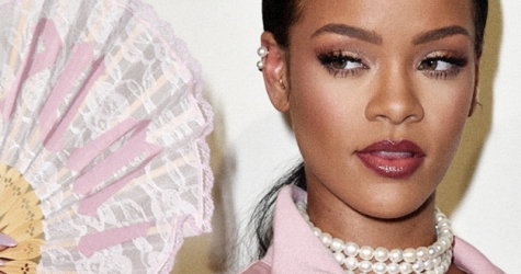Рианна подменила менеджера по работе с клиентами Fenty Beauty