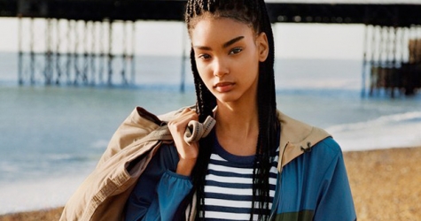 Джонатан Андерсон и Uniqlo сняли кампанию на пляже
