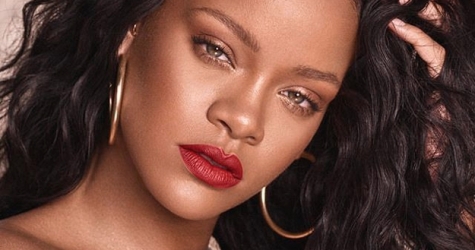 Рианна обгоняет Ким Кардашьян и Кайли Дженнер по доходам за косметику