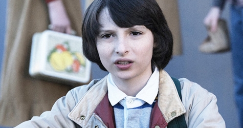 Майк из «Очень странных дел» стал рок-певцом