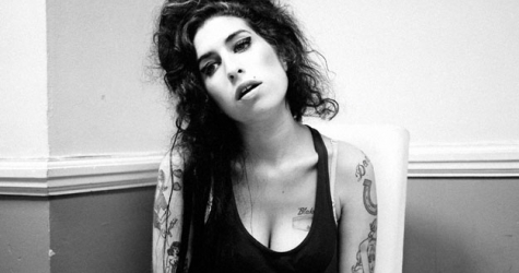 На YouTube появилась ранее неизвестная демозапись Эми Уайнхаус