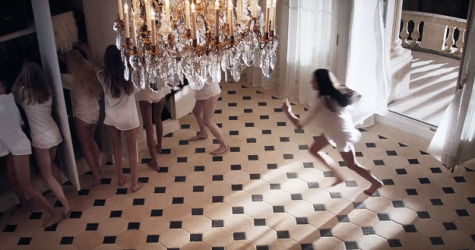 Тайная вечеринка моделей в новом видео Saint Laurent