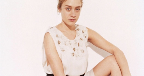 Хлоя Севиньи распродает свой гардероб