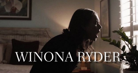 Киану Ривз влюбляется в Вайнону Райдер в трейлере новой романтической комедии