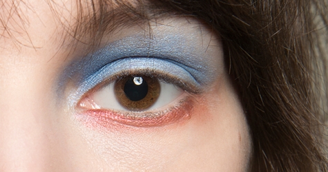 Как повторить двухцветный макияж глаз с показа Peter Pilotto