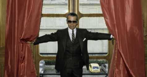 «Можно жить в розовом цвете, но только не носите его». Вечные цитаты Карла Лагерфельда