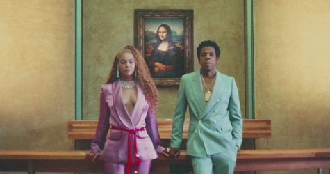 В Лувре появилась экскурсия по мотивам видео Бейонсе и Джей-Зи «Apes**t»