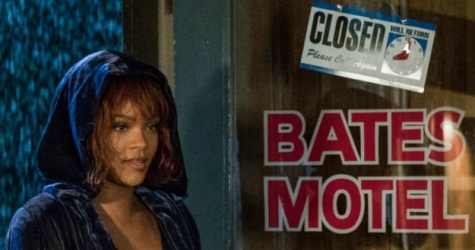 Рианна в роли хичкоковской героини: видео