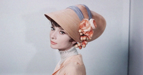 Блузку Одри Хепберн из фильма «Моя прекрасная леди» продадут на аукционе