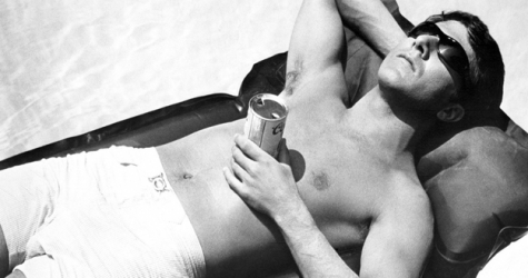 Какие фильмы пересматривал Раф Симонс, когда готовил новую коллекцию Calvin Klein