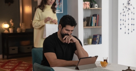 Иви представит новый эпизод сериала «Я к тебе надолго»