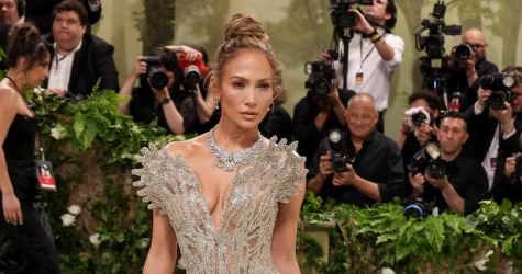 Дженнифер Лопес отменила летний тур This is me… Live