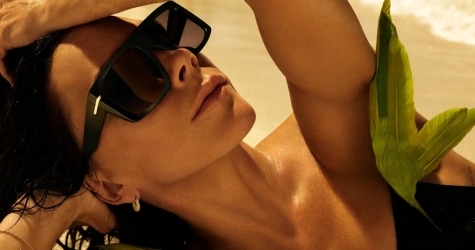 Виктория Бекхэм впервые стала лицом рекламной кампании очков Victoria Beckham