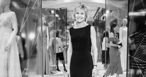 Свадебные фотографии Татьяны Навки и Дмитрия Пескова на выставке «В начале было платье!»