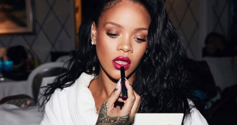 #StunnaMom: в инстаграме начался конкурс Fenty Beauty, посвященный мамам