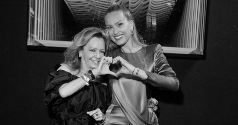 Каролина Шойфеле на благотворительном ужине amfAR в Париже