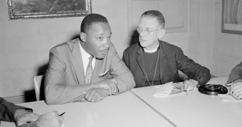 Как выглядел бы 1968 год через смартфон: Тимур Бекмамбетов запустил экспериментальный сериал