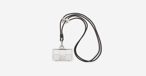 Fendi представил первый кошелек для хранения виртуальных денег