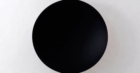 Аниш Капур стал обладателем монополии на самый черный цвет в мире