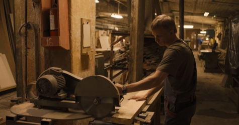 «Хорошие мальчишки должны быть плаксами». Марина Степнова — о фильме «Плотник»