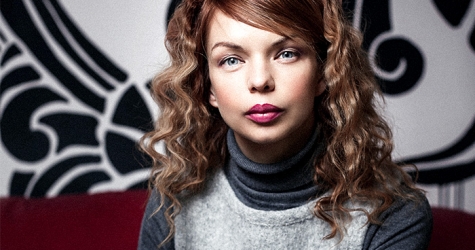 Алиса Гребенщикова: \"Когда приходят школьники, спектакль практически сорван\"