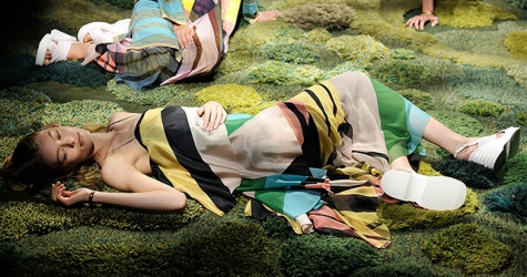 О карьере Дриса Ван Нотена сняли фильм