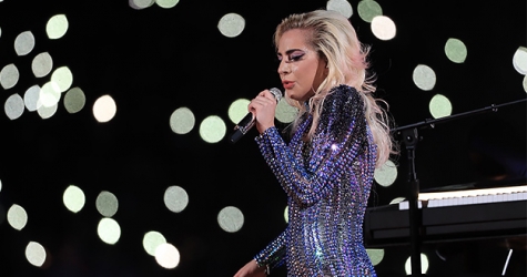 Леди Гага выступила на Супербоуле