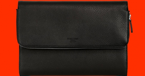 Серия клатчей Giorgio Armani специально для Luisa Via Roma