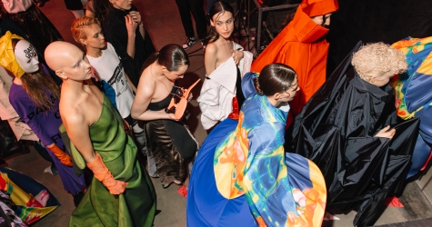 Школа дизайна НИУ ВШЭ и «Самокат» провели показ «Главные переменные»