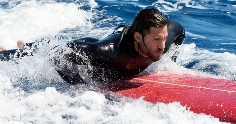 Трейлер ремейка \"На гребне волны\"