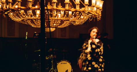 «Диско-клуб» и Luxevideoclub запускают проект «Под люстрой»