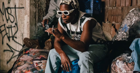 Дизайн-студия A$AP Rocky представила диван из мусорных мешков