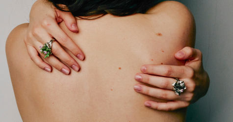 Бренд The Vow и Настя Бурьян выпустили украшения к 14 февраля