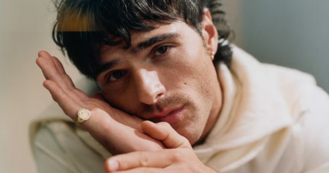 Джейкоб Элорди снялся для кавер-стори нового Esquire