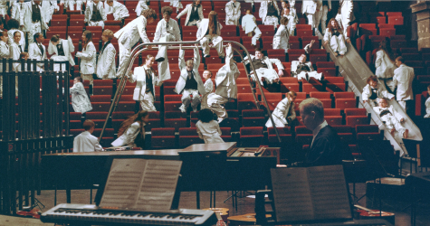 Бренд Maison Margiela показал короткометражный фильм Joy