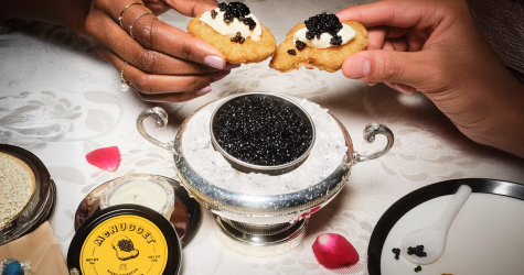 «Макдональдс» выпустил комбо с черной икрой