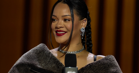 Рианна намекнула на скорый выход нового альбома