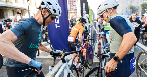 В Москве состоялся первый велозаезд Cycling Race