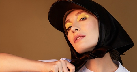 Микки-Маус и желтые очки в съемке Viva Voх, весна-лето 2017