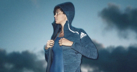 adidas выпустил худи из океанического пластика