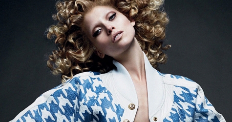 Хана Жирикова в красочной съемке для майского Numéro Russia