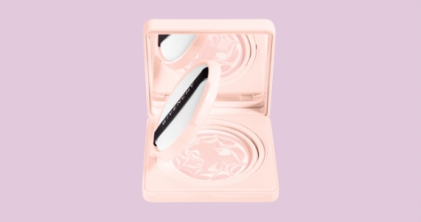 Дневной крем в формате пудры от Givenchy — выбор Buro 24/7