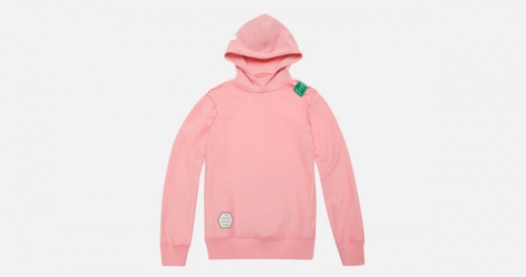 Helmut Lang и британский современный художник выпустили розовые худи «с секретом»