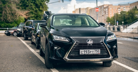 Автомобили Lexus приняли участие в съемках фильма «Ампир V»