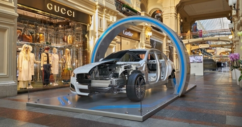 В ГУМе проходит фестиваль инноваций и технологий Jaguar Land Rover Future Fest