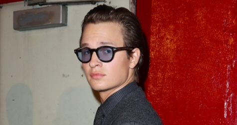 Актера Энсела Элгорта обвинили в изнасиловании — он прокомментировал ситуацию