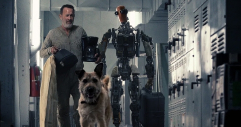 Apple TV+ показал первый кадр из фильма «Финч» с Томом Хэнксом в роли инженера-робототехника