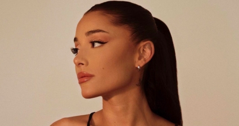 Ариана Гранде запустила акцию на получение бесплатной психологической помощи