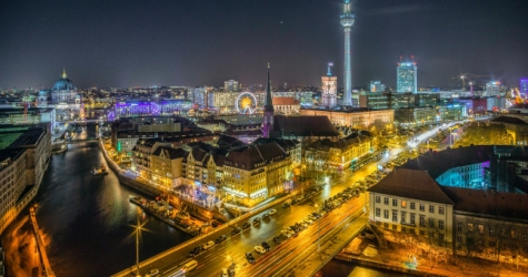 В Берлине снова откроются клубы — танцевать в них пока будет нельзя